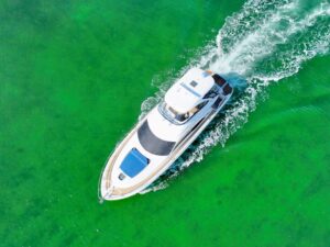 luxury yacht charter in Miami