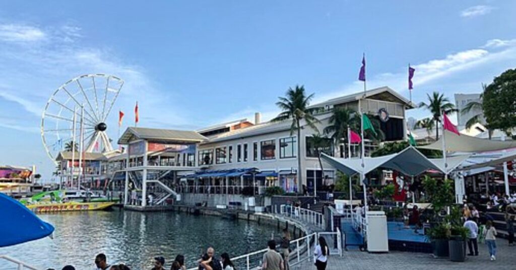 Miami yacht rentals for 4th of July